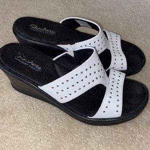 Skechers sandals